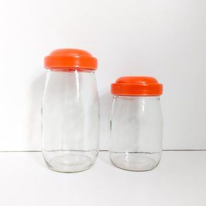 Set of 2 Vintage Action Industries Glass Canisters with Orange Lids, 1L & 1.5L
